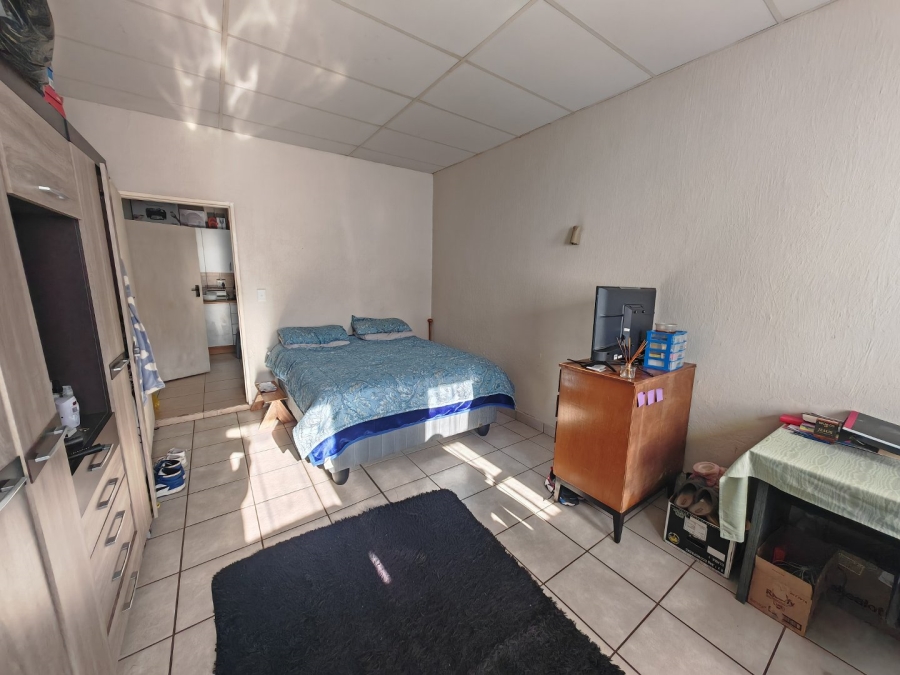 5 Bedroom Property for Sale in Navalsig Free State